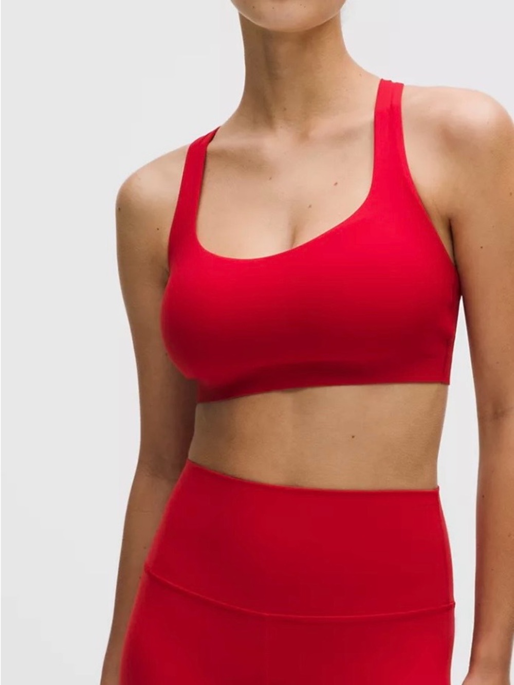 Lululemon Women's Red Seamless Scoop Sports Bra